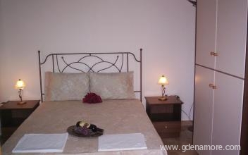 Anastasia apartments & studios, Privatunterkunft im Ort Stavros, Griechenland